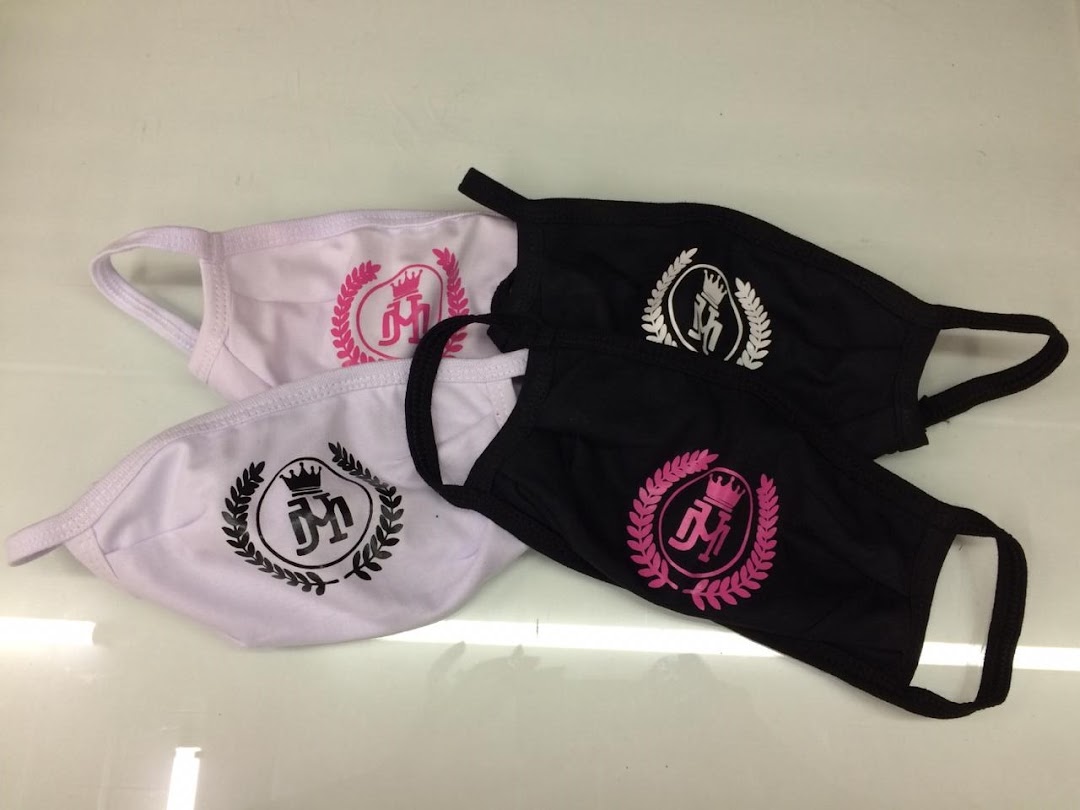 Three face masks, two white and one black, with a logo featuring a crown and laurel wreath.