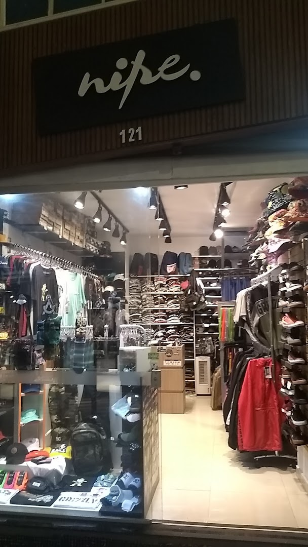 Nipe Skate Shop storefront displaying a variety of skate apparel and accessories.