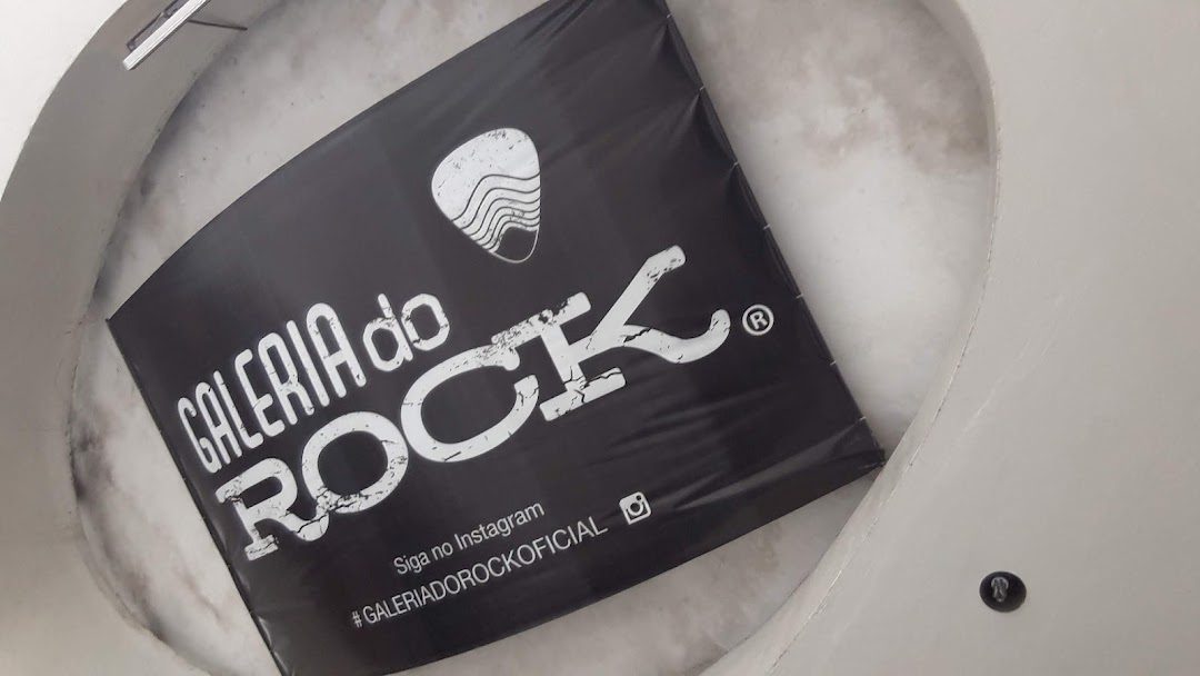 A black banner with "GALERIA do ROCK" logo and social media handles.