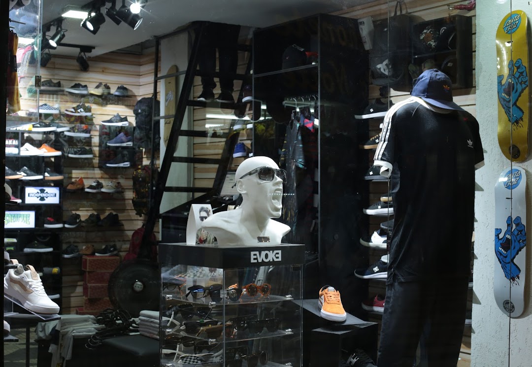 Street Combatt Shop 133