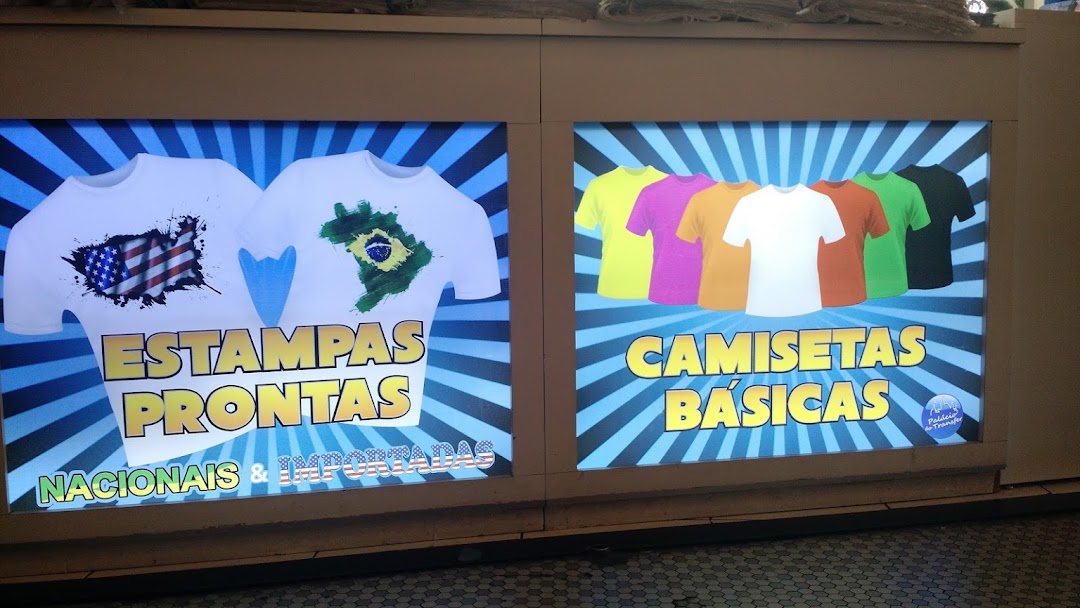 Display of t-shirts with national and international flag prints and basic colored t-shirts.